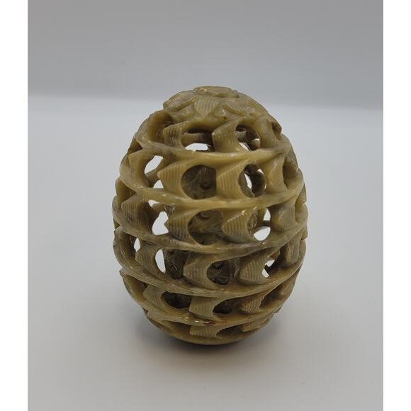 Hand-Carved Egg Natural Soap Stone 3" Owl Figurine Inside Polished Made in India - Picture 1 of 12